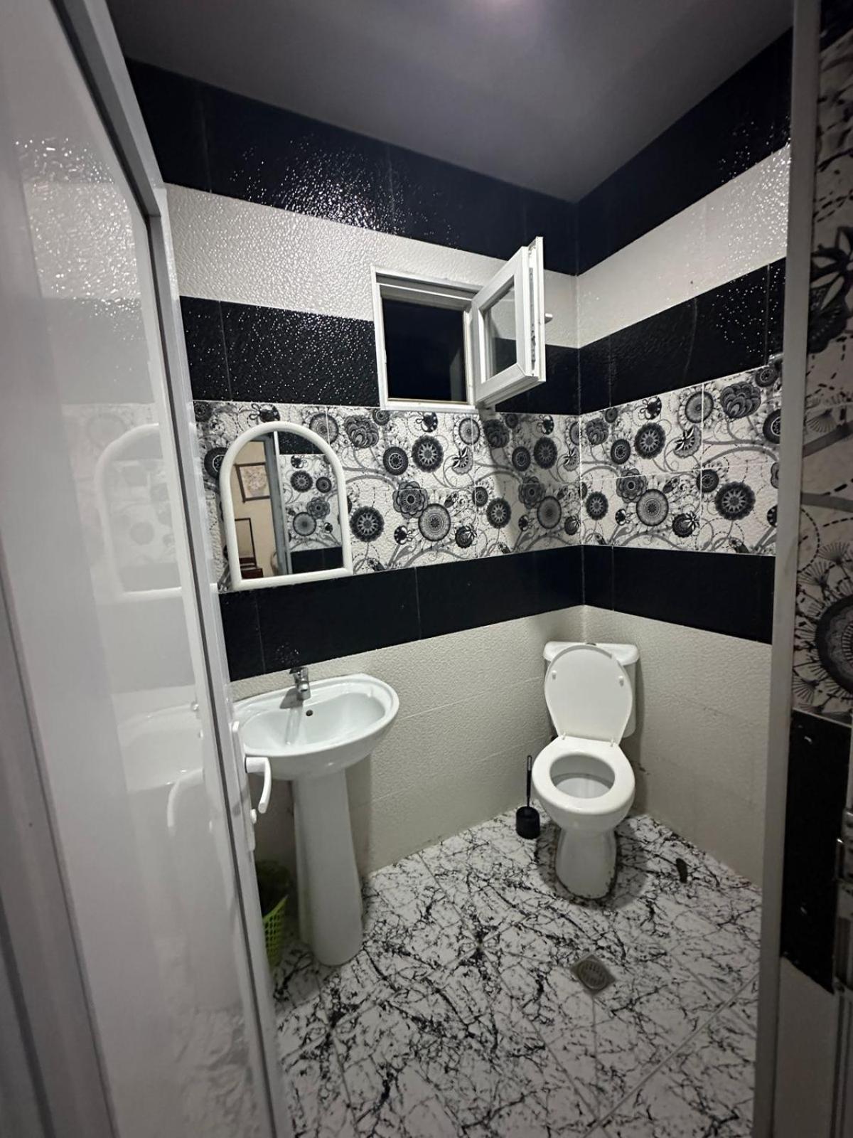 Guest House "Sulo" Кобулеті Номер фото